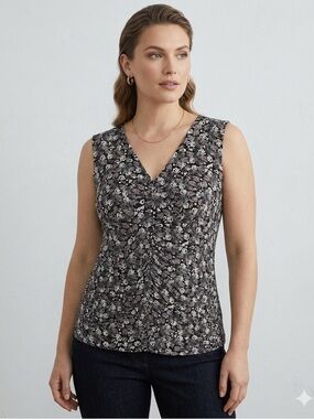 Tailor‎ Vintage Black and White Floral Blouse